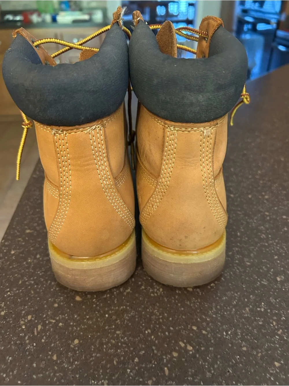 Timberland Wheat Brown Lace-Up Work Boots with Yellow Laces